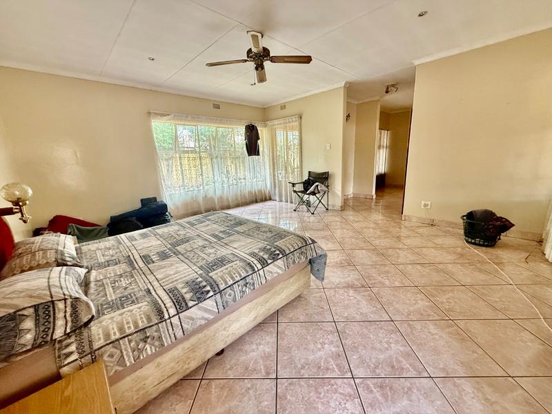 4 Bedroom Property for Sale in Vanderbijlpark CE 4 Gauteng