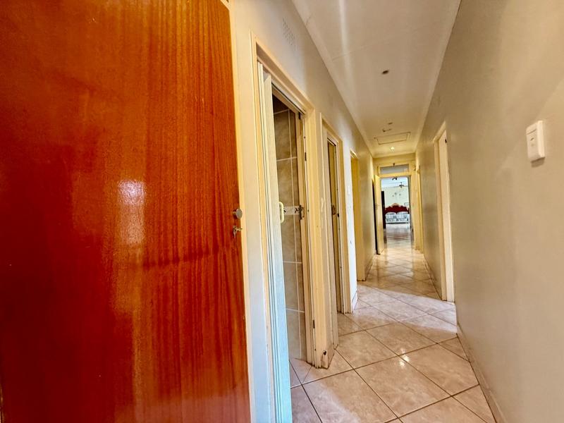 4 Bedroom Property for Sale in Vanderbijlpark CE 4 Gauteng