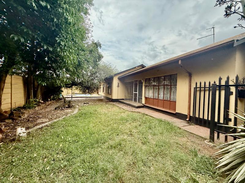4 Bedroom Property for Sale in Vanderbijlpark CE 4 Gauteng