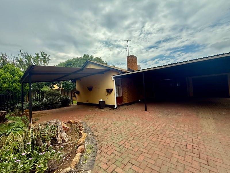 4 Bedroom Property for Sale in Vanderbijlpark CE 4 Gauteng