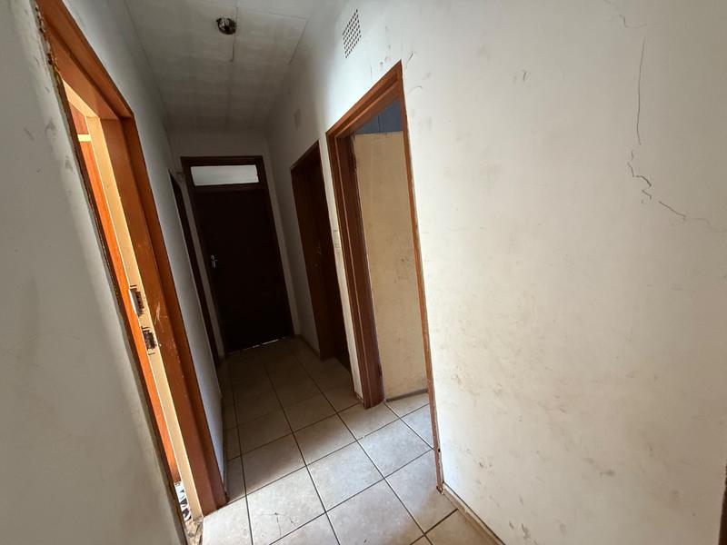 7 Bedroom Property for Sale in Vanderbijlpark CE Gauteng