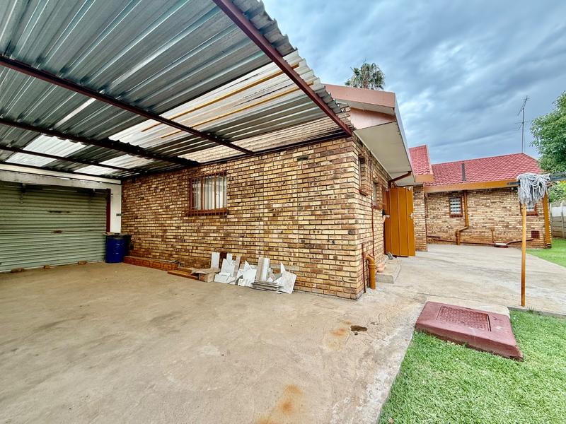 2 Bedroom Property for Sale in Vanderbijlpark CE Gauteng
