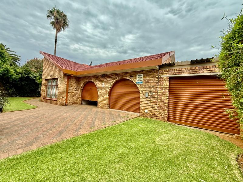 2 Bedroom Property for Sale in Vanderbijlpark CE Gauteng