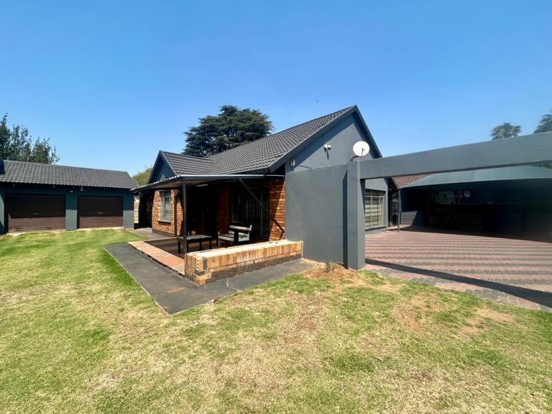 4 Bedroom Property for Sale in Vanderbijlpark CE Gauteng