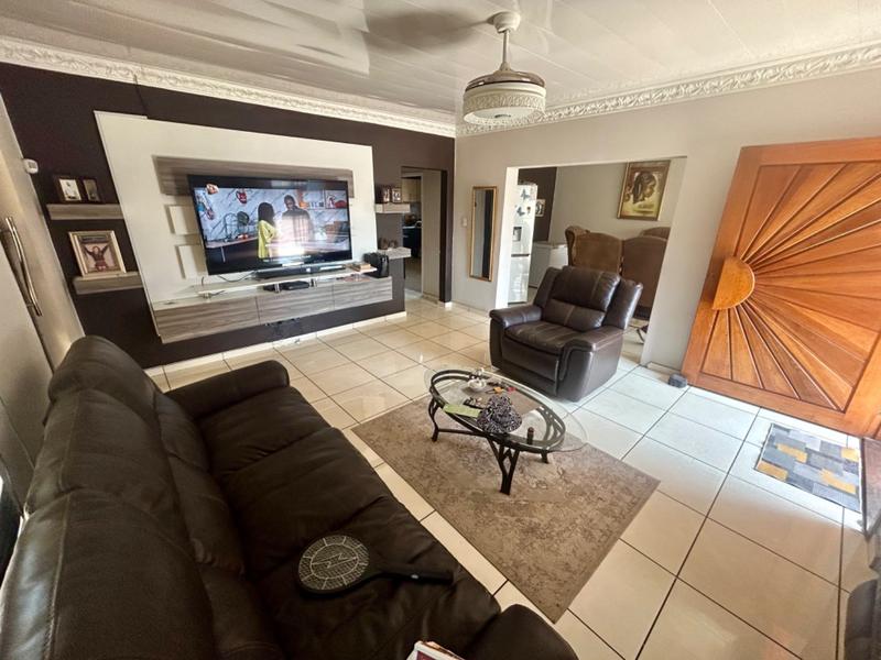 4 Bedroom Property for Sale in Vanderbijlpark CE Gauteng