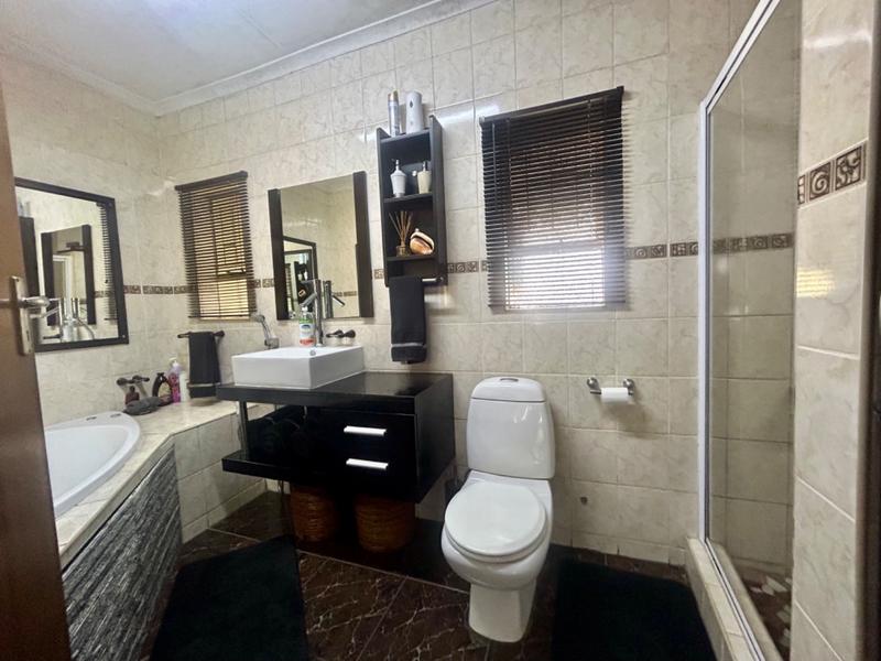 3 Bedroom Property for Sale in Vanderbijlpark CE Gauteng