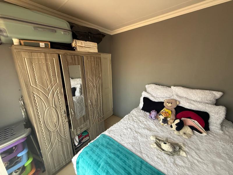 2 Bedroom Property for Sale in Vanderbijlpark CE 7 Gauteng