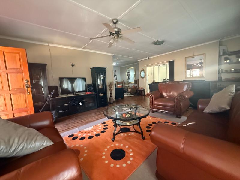 3 Bedroom Property for Sale in Vanderbijlpark CW 1 Gauteng