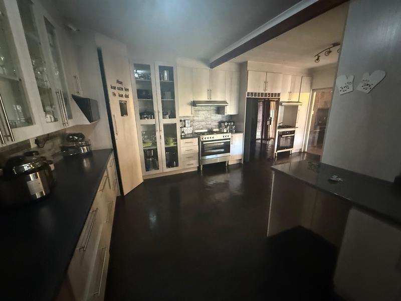 3 Bedroom Property for Sale in Vanderbijlpark CW 1 Gauteng