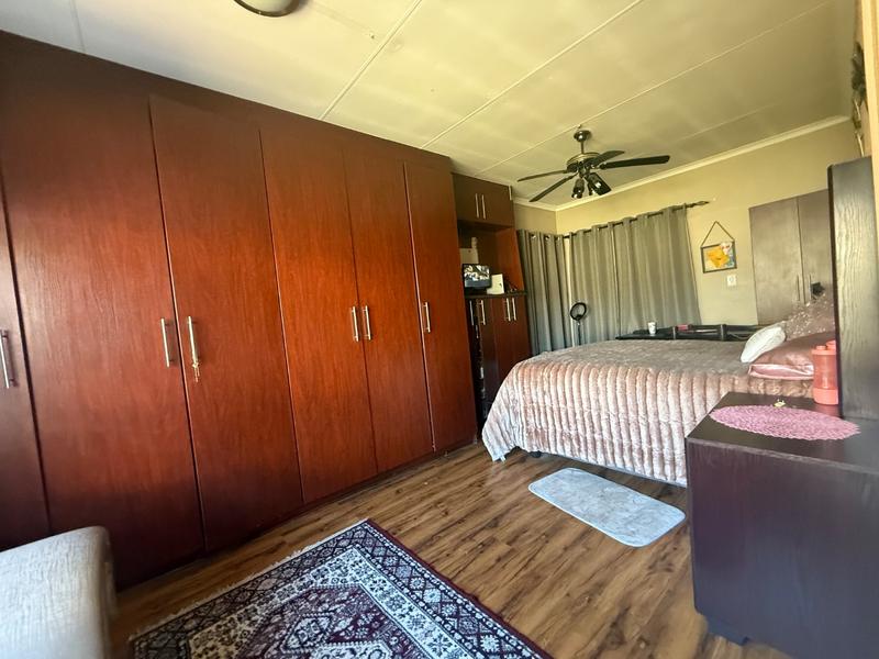 3 Bedroom Property for Sale in Vanderbijlpark CW 1 Gauteng