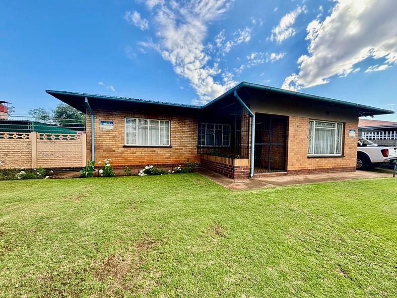 3 Bedroom Property for Sale in Vanderbijlpark CW 1 Gauteng