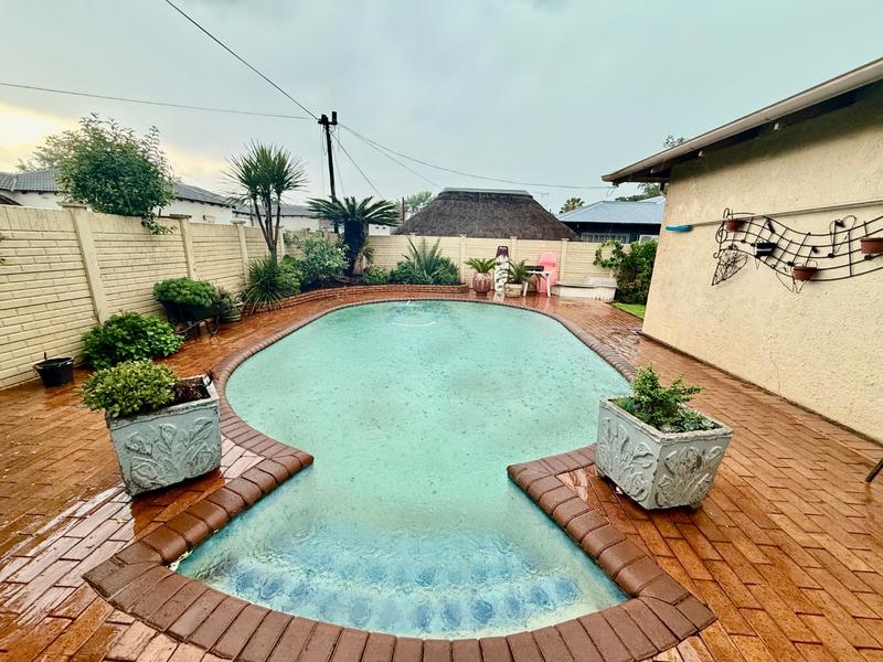 3 Bedroom Property for Sale in Vanderbijlpark CW 1 Gauteng