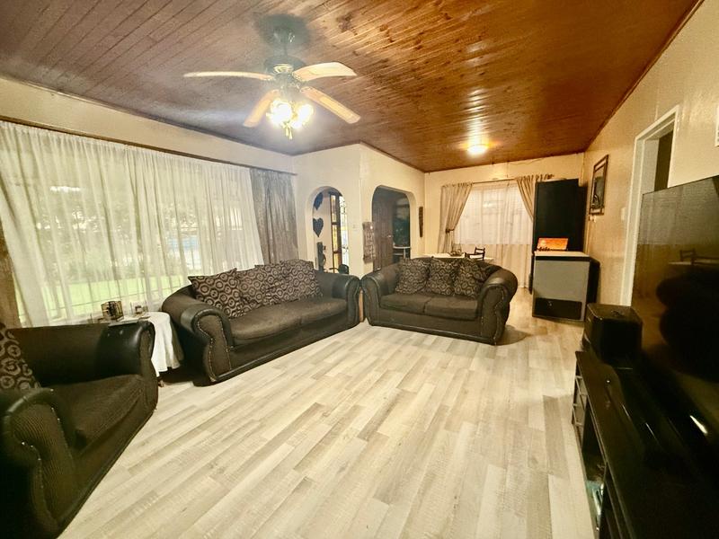 3 Bedroom Property for Sale in Vanderbijlpark CW 1 Gauteng