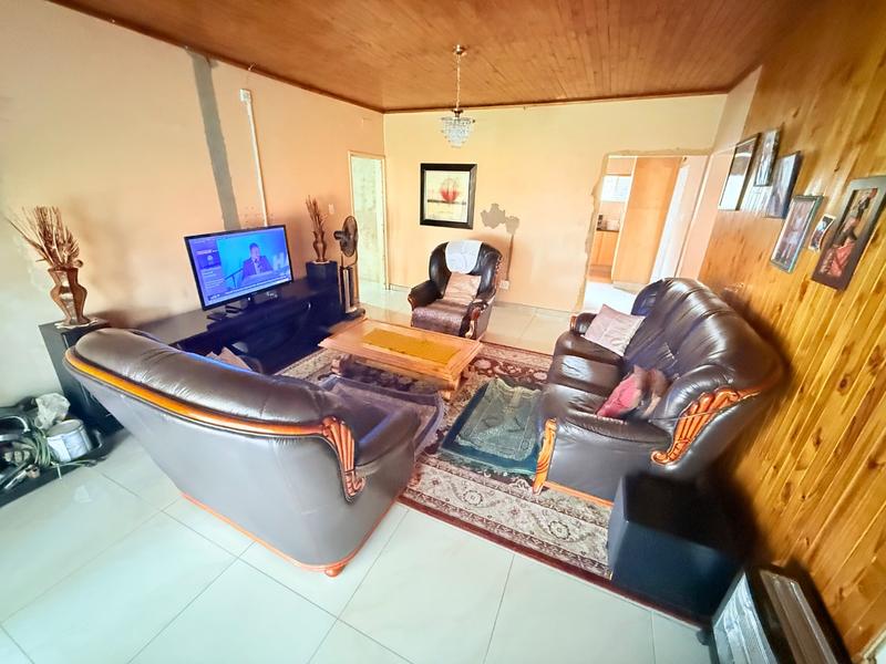 3 Bedroom Property for Sale in Vanderbijlpark CW 1 Gauteng