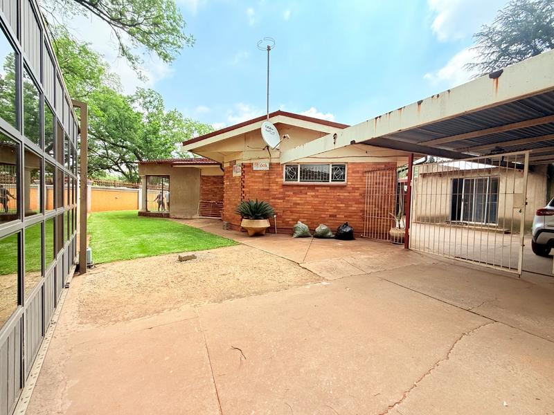 3 Bedroom Property for Sale in Vanderbijlpark CW 1 Gauteng