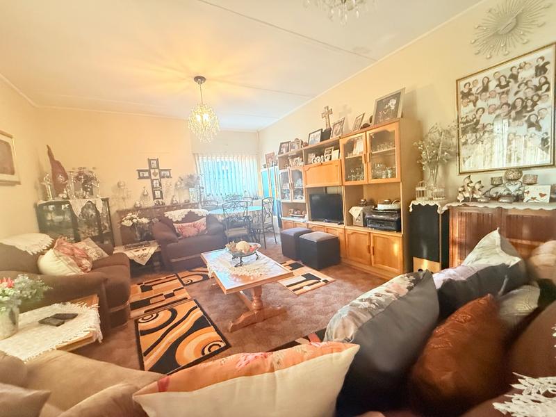 8 Bedroom Property for Sale in Vanderbijlpark CW Gauteng