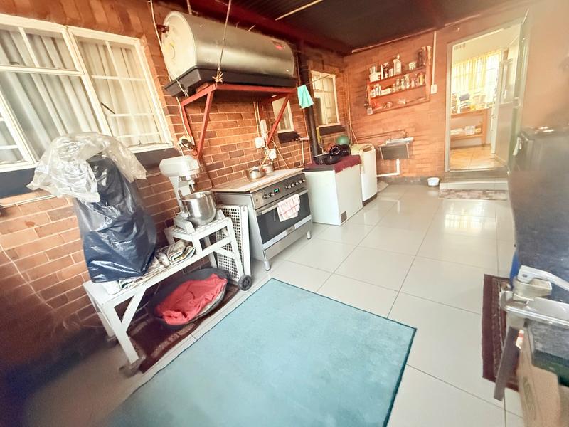 8 Bedroom Property for Sale in Vanderbijlpark CW Gauteng