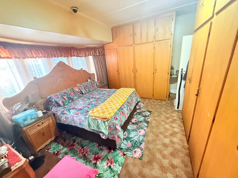 8 Bedroom Property for Sale in Vanderbijlpark CW Gauteng