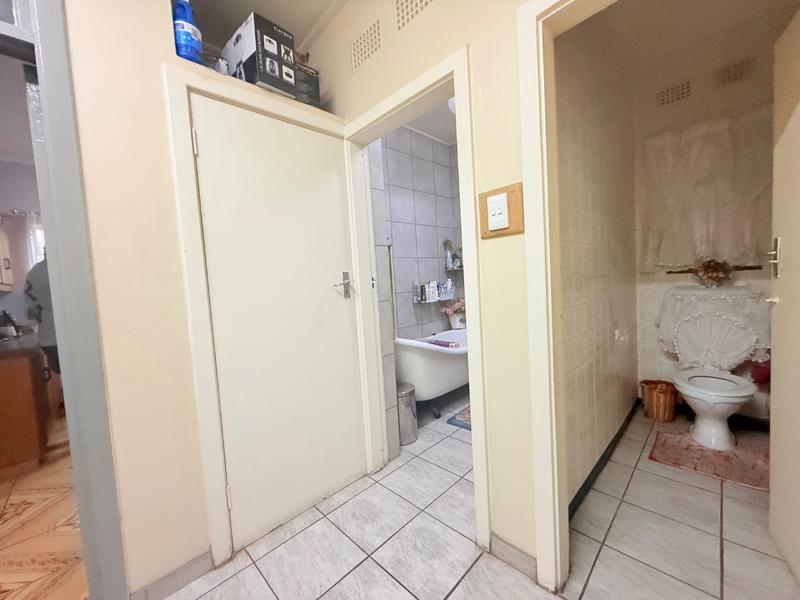 8 Bedroom Property for Sale in Vanderbijlpark CW Gauteng