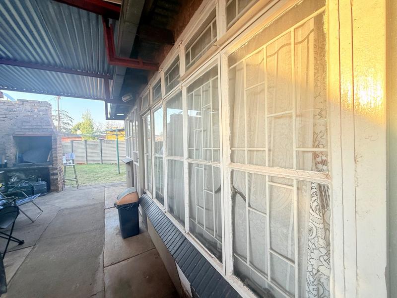 8 Bedroom Property for Sale in Vanderbijlpark CW Gauteng