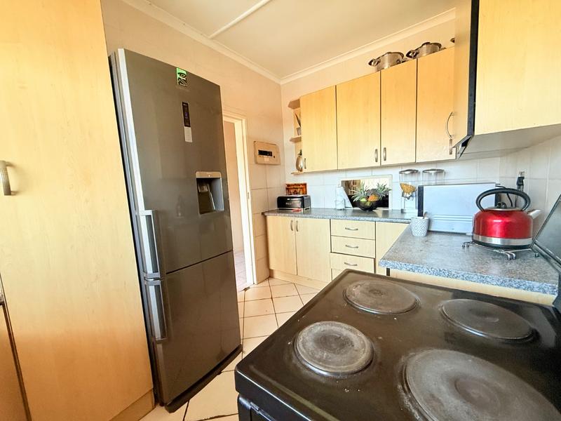 2 Bedroom Property for Sale in Vanderbijlpark CW Gauteng