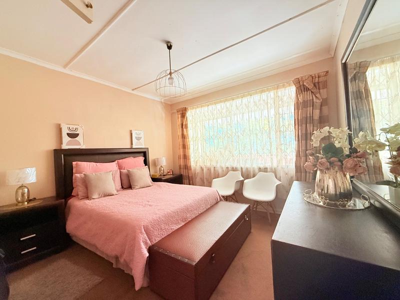 2 Bedroom Property for Sale in Vanderbijlpark CW Gauteng