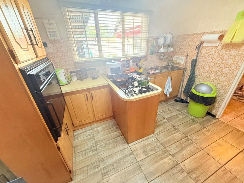 4 Bedroom Property for Sale in Vanderbijlpark CW Gauteng