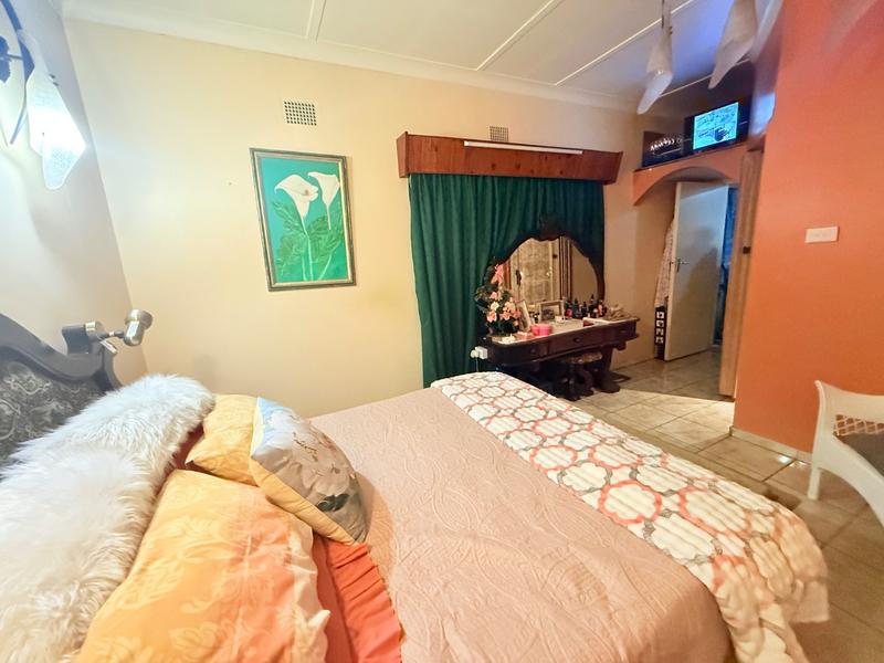 4 Bedroom Property for Sale in Vanderbijlpark CW Gauteng