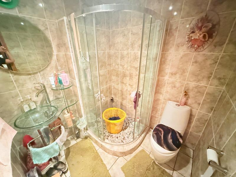 4 Bedroom Property for Sale in Vanderbijlpark CW Gauteng