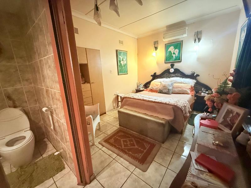 4 Bedroom Property for Sale in Vanderbijlpark CW Gauteng