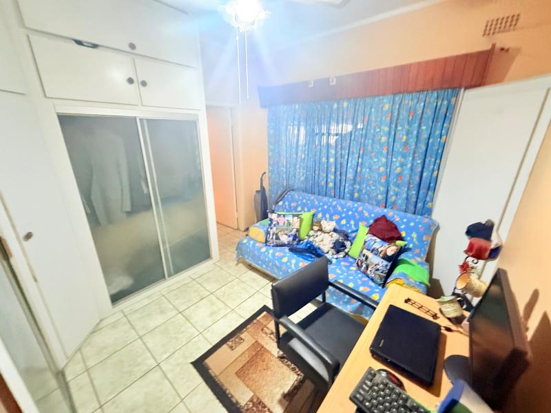 4 Bedroom Property for Sale in Vanderbijlpark CW Gauteng
