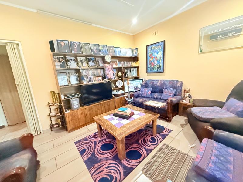 4 Bedroom Property for Sale in Vanderbijlpark CW Gauteng