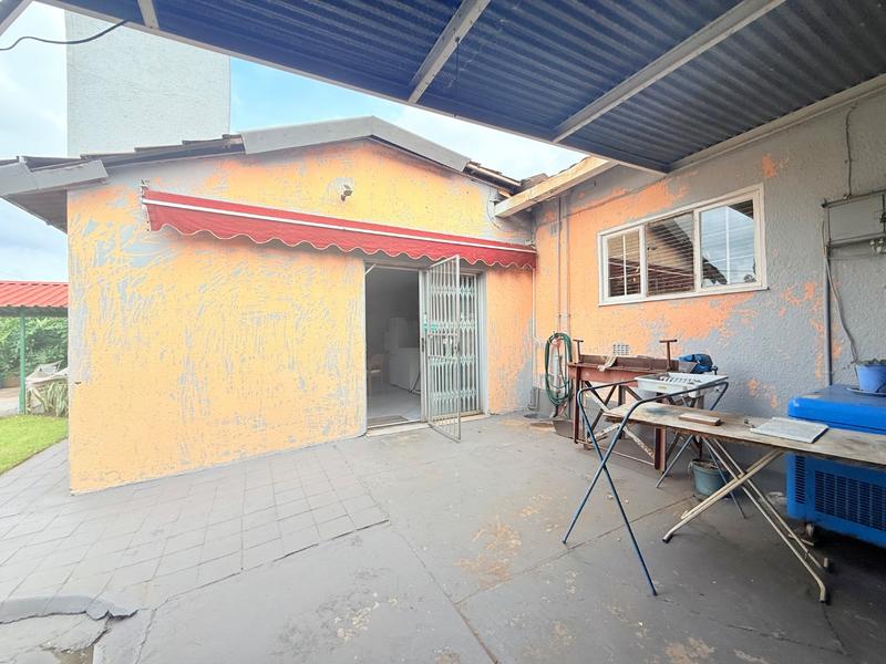 4 Bedroom Property for Sale in Vanderbijlpark CW Gauteng