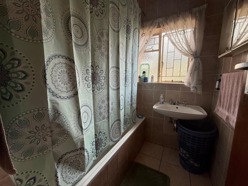 3 Bedroom Property for Sale in Vanderbijlpark CW Gauteng