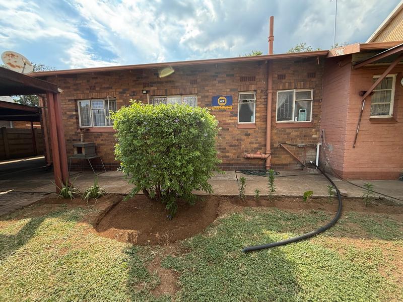 3 Bedroom Property for Sale in Vanderbijlpark CW Gauteng