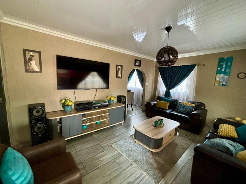 3 Bedroom Property for Sale in Vanderbijlpark CW Gauteng