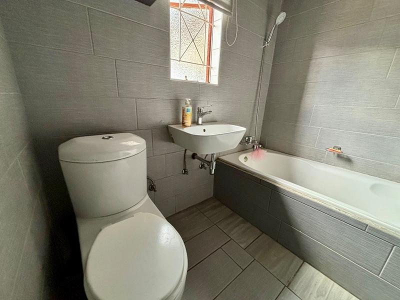 3 Bedroom Property for Sale in Vanderbijlpark CW Gauteng