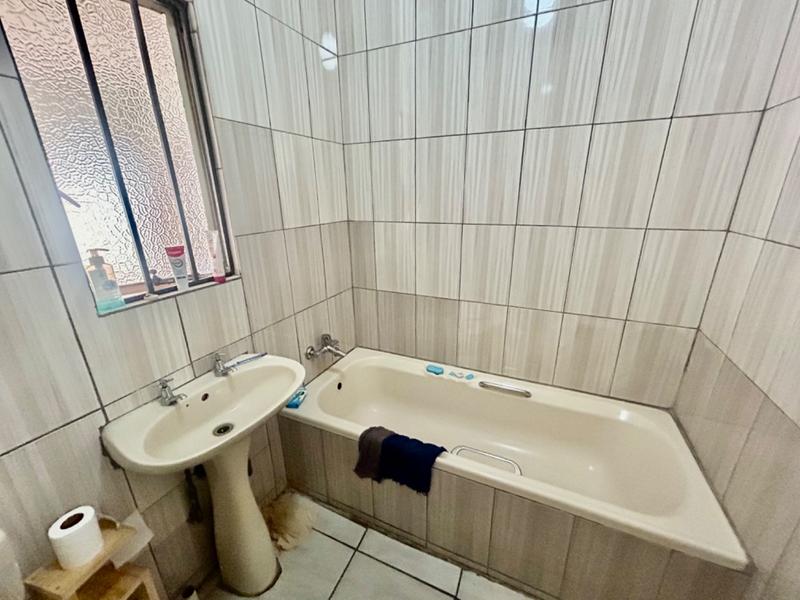 3 Bedroom Property for Sale in Vanderbijlpark CW Gauteng