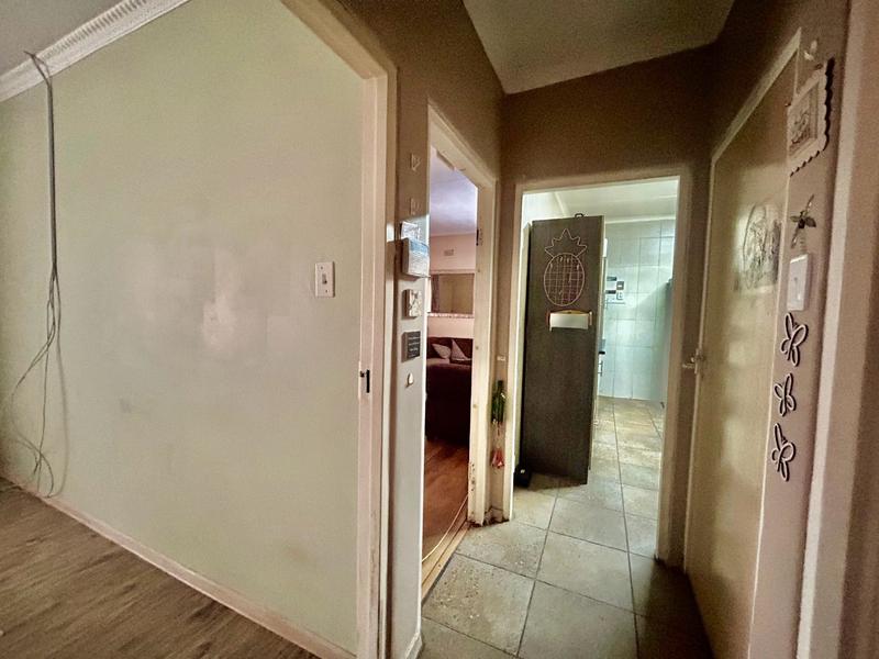 2 Bedroom Property for Sale in Vanderbijlpark CW Gauteng