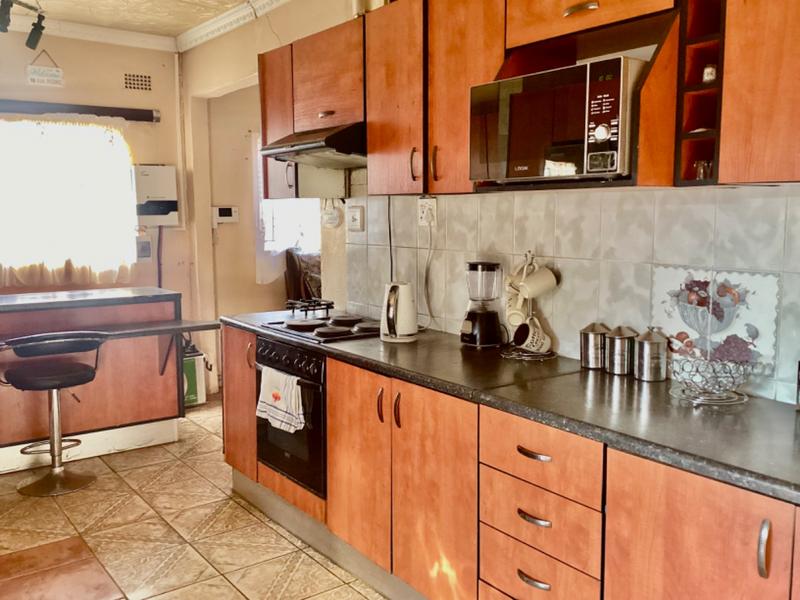 4 Bedroom Property for Sale in Vanderbijlpark CW Gauteng