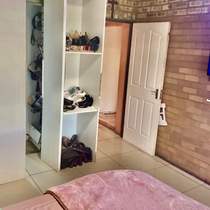 4 Bedroom Property for Sale in Vanderbijlpark CW Gauteng