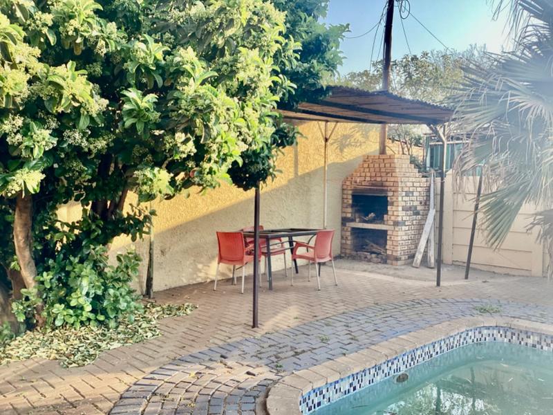 4 Bedroom Property for Sale in Vanderbijlpark CW Gauteng