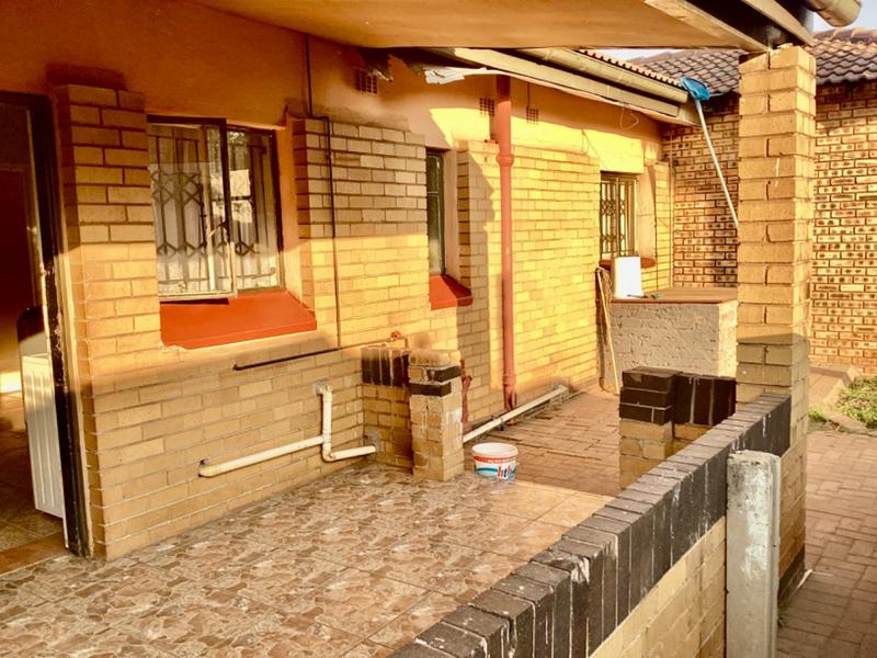 4 Bedroom Property for Sale in Vanderbijlpark CW Gauteng