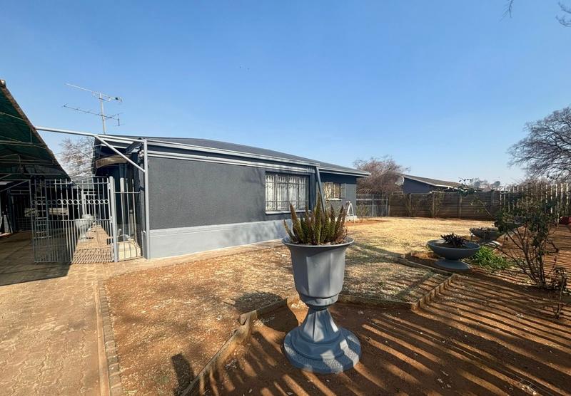 3 Bedroom Property for Sale in Vanderbijlpark CW Gauteng