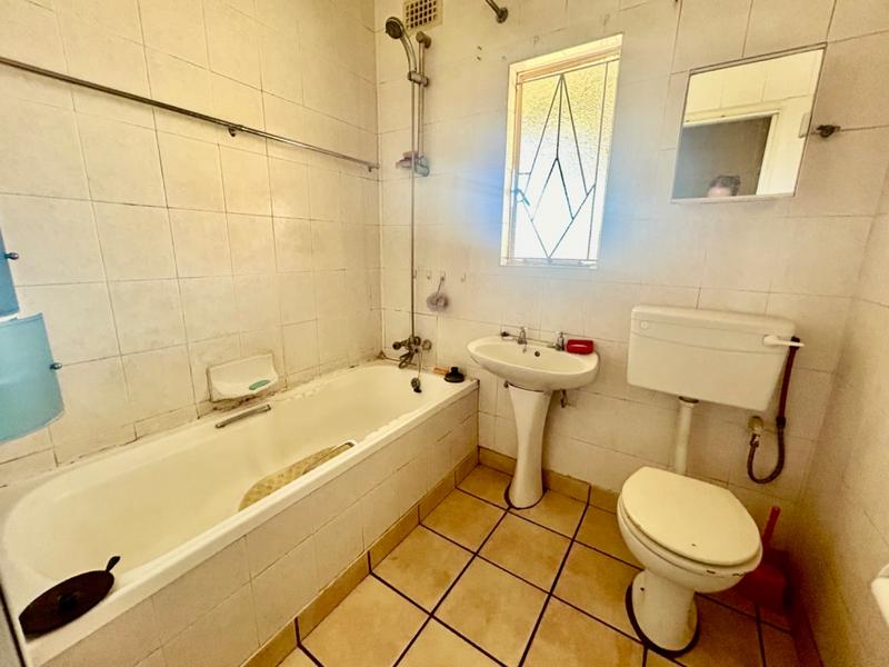 3 Bedroom Property for Sale in Vanderbijlpark CW Gauteng