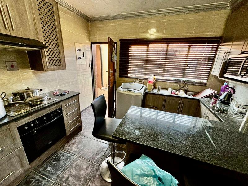 3 Bedroom Property for Sale in Vanderbijlpark CW Gauteng