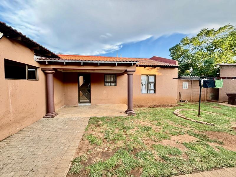 3 Bedroom Property for Sale in Vanderbijlpark CW Gauteng