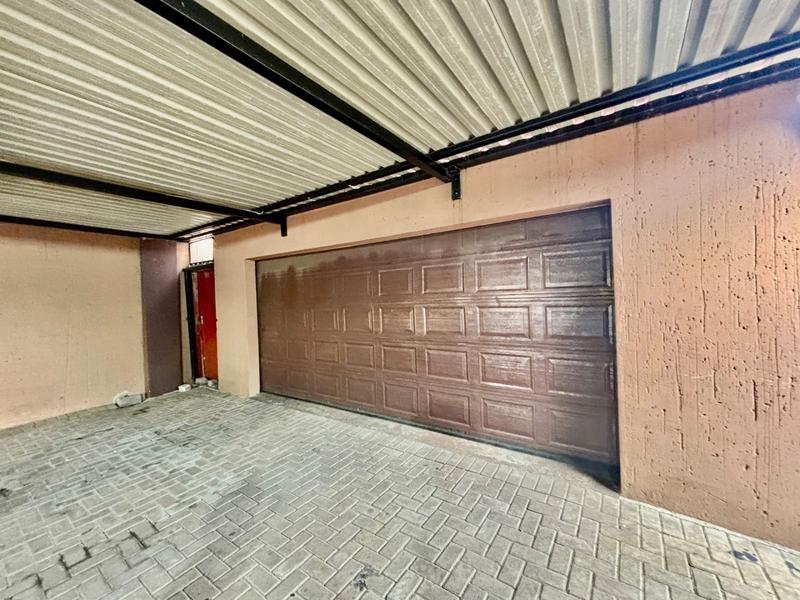 3 Bedroom Property for Sale in Vanderbijlpark CW Gauteng
