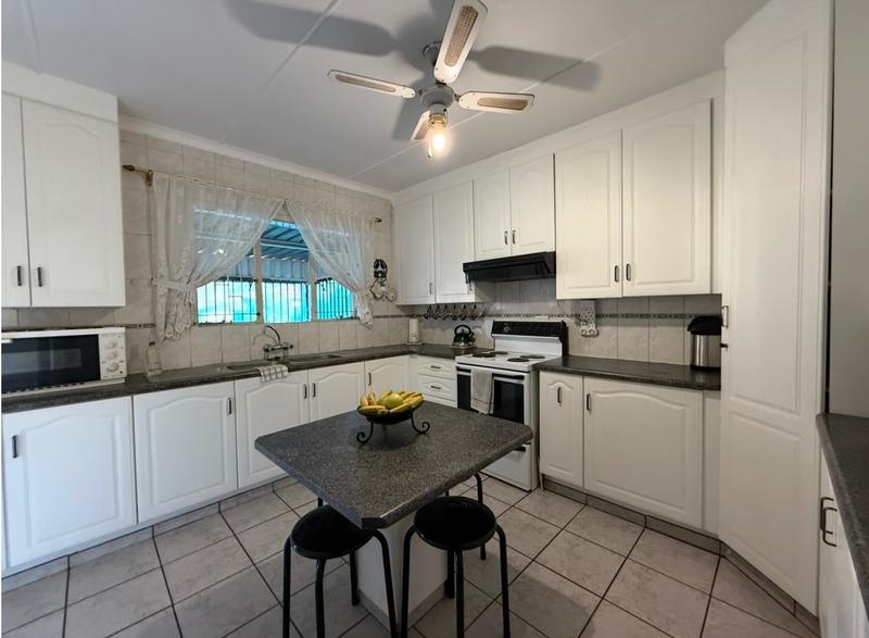 3 Bedroom Property for Sale in Vanderbijlpark CW 3 Gauteng