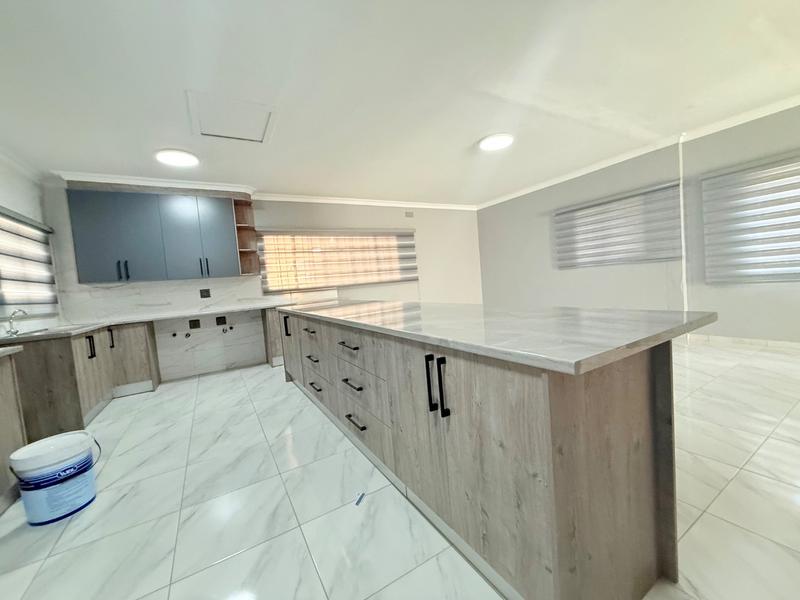 4 Bedroom Property for Sale in Vanderbijlpark CW 3 Gauteng